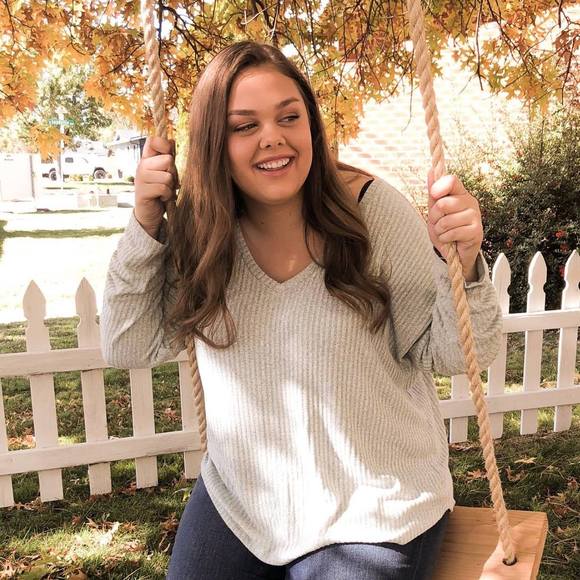 Meet your Posher, Kiera - Picture 1 of 1